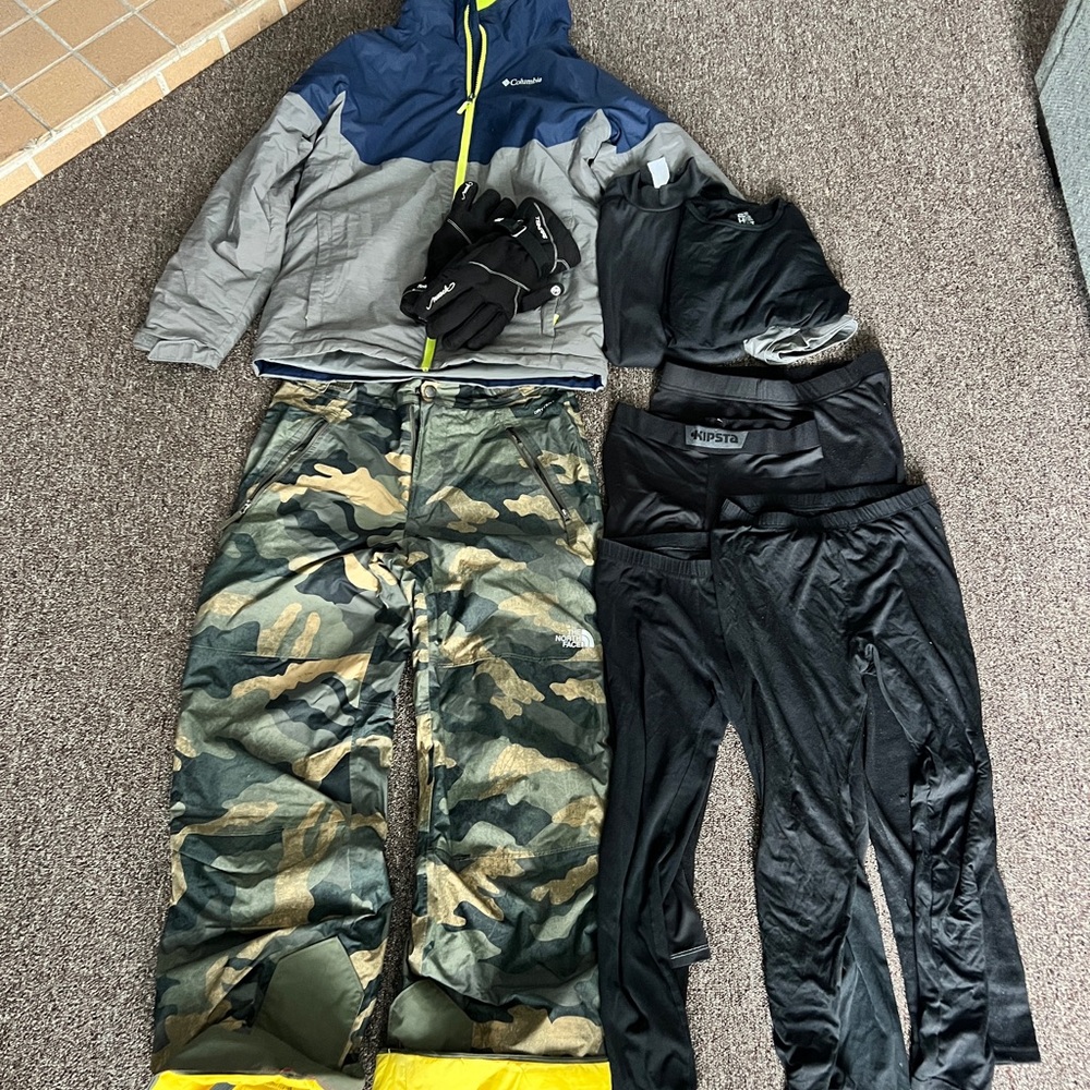 Boys Ski Bundle Size 14–16/ Youth L (14/16)